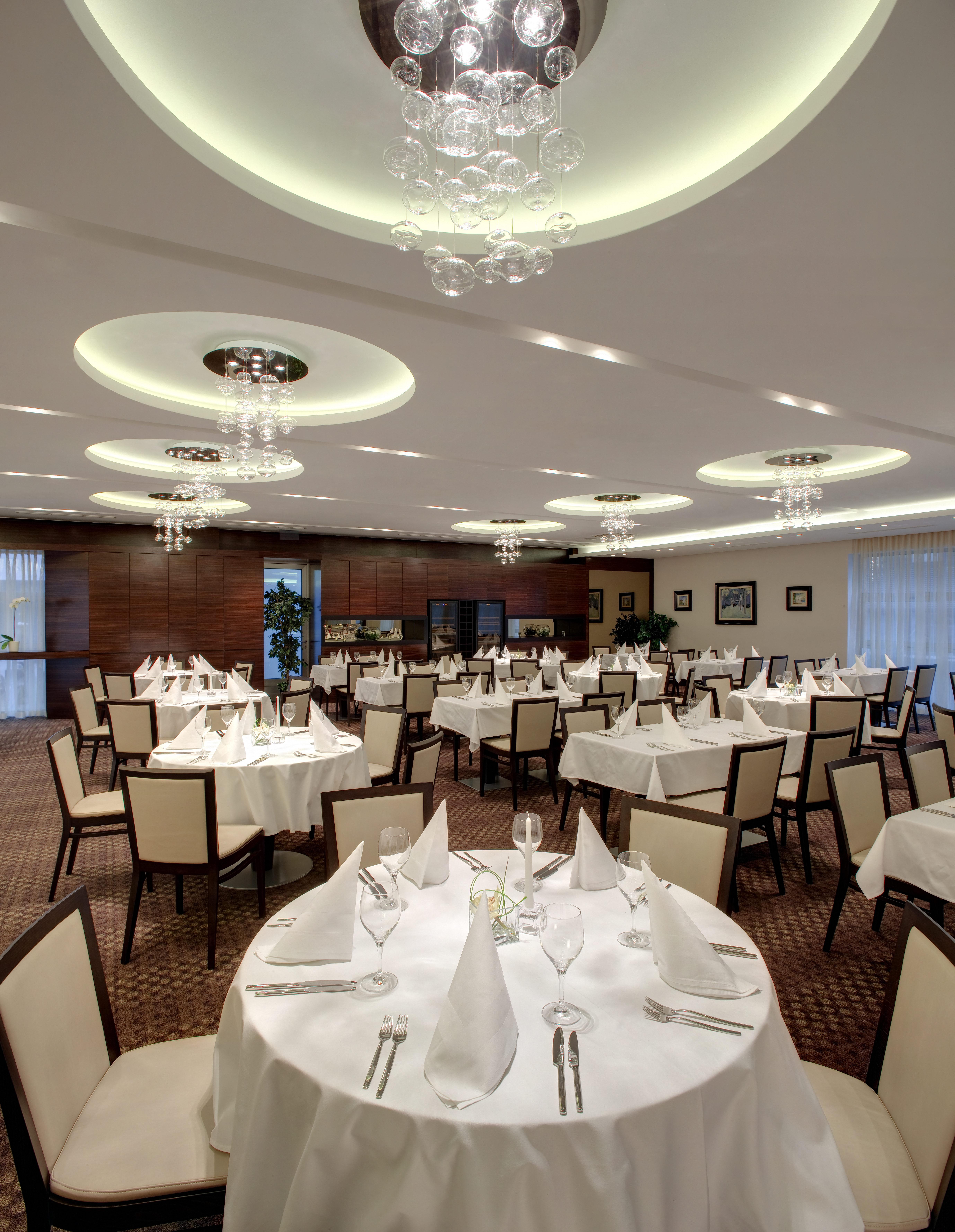 Hotel Aristos Zagreb Restaurang bild